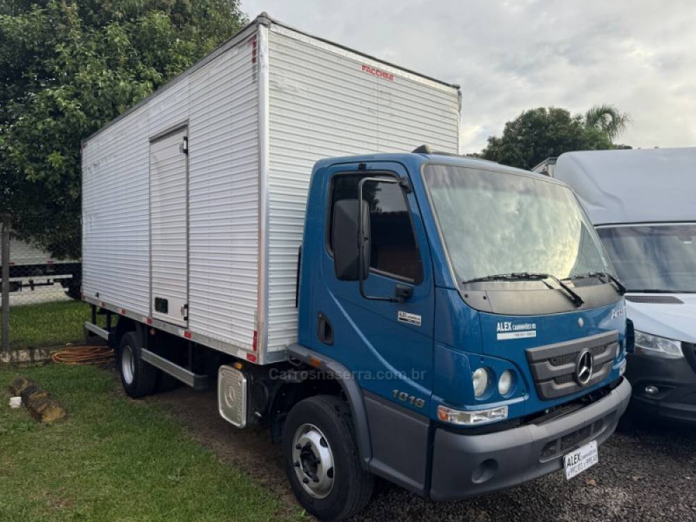 MERCEDES-BENZ - ACCELO 1016 - 2016/2016 - Azul - R$ 255.000,00