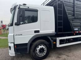 MERCEDES-BENZ - ATEGO 2426 - 2013/2013 - Branca - R$ 370.000,00