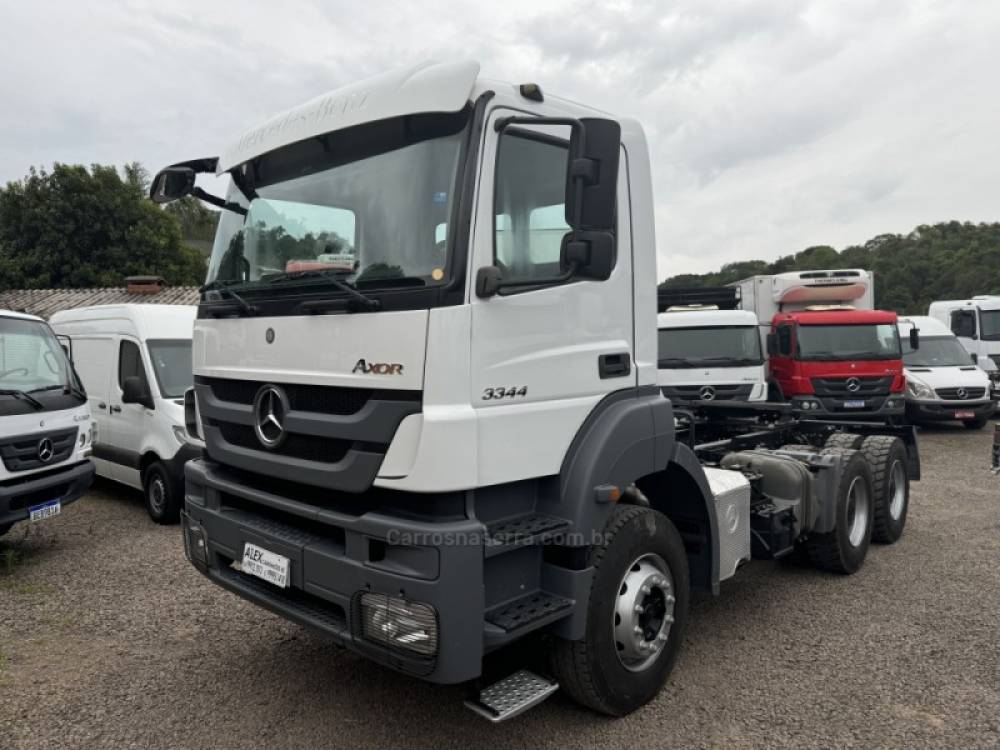 MERCEDES-BENZ - AXOR 3344 - 2018/2018 - Branca - R$ 375.000,00