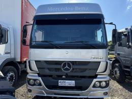 MERCEDES-BENZ - ATEGO 2430 - 2018/2018 - Prata - R$ 420.000,00