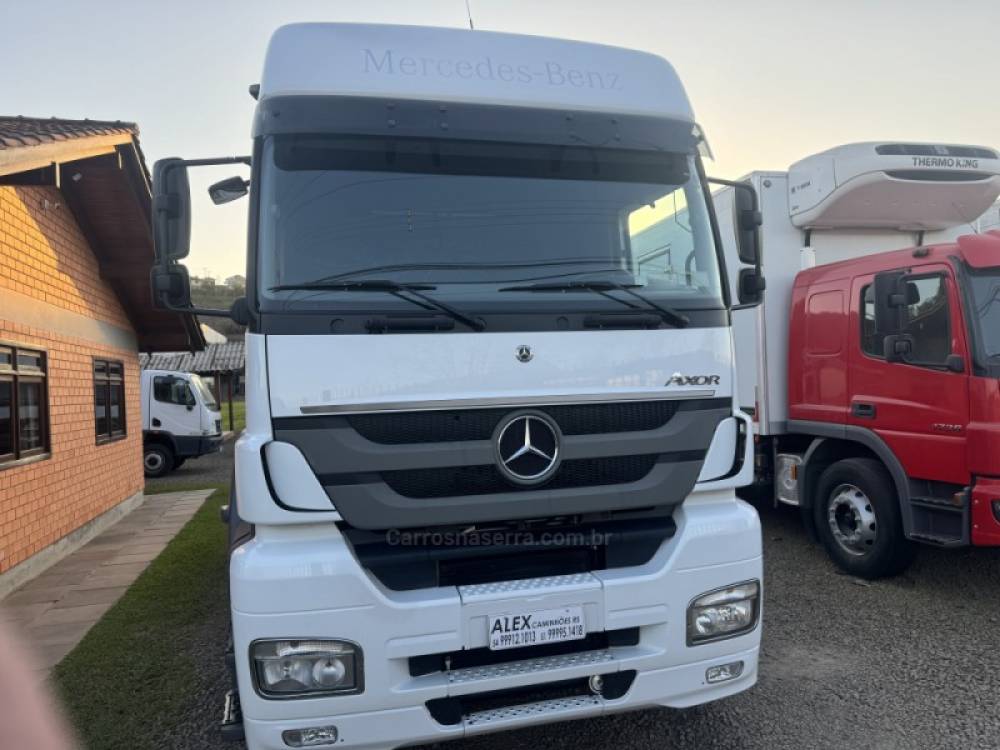 MERCEDES-BENZ - AXOR 2644 - 2022/2023 - Branca - R$ 650.000,00